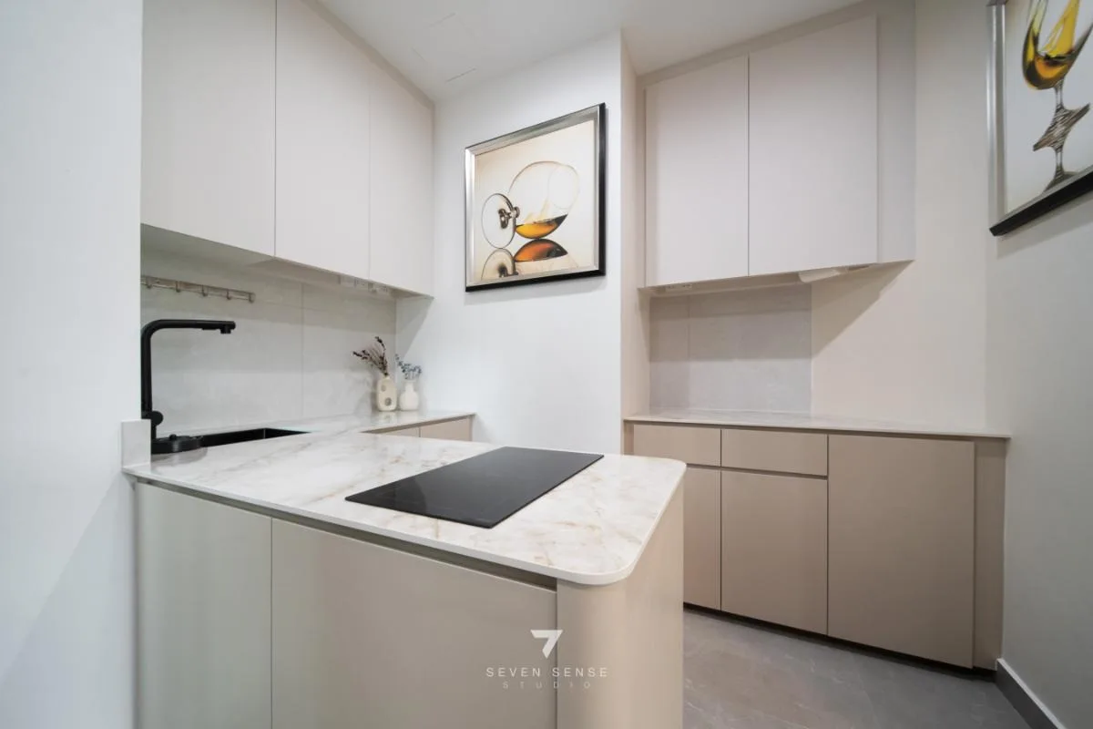 Hazel Park Condo by 7 Sense Studio, view 7