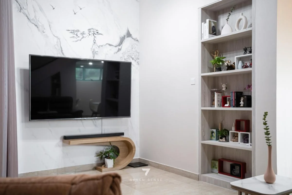 Hazel Park Condo by 7 Sense Studio, view 4
