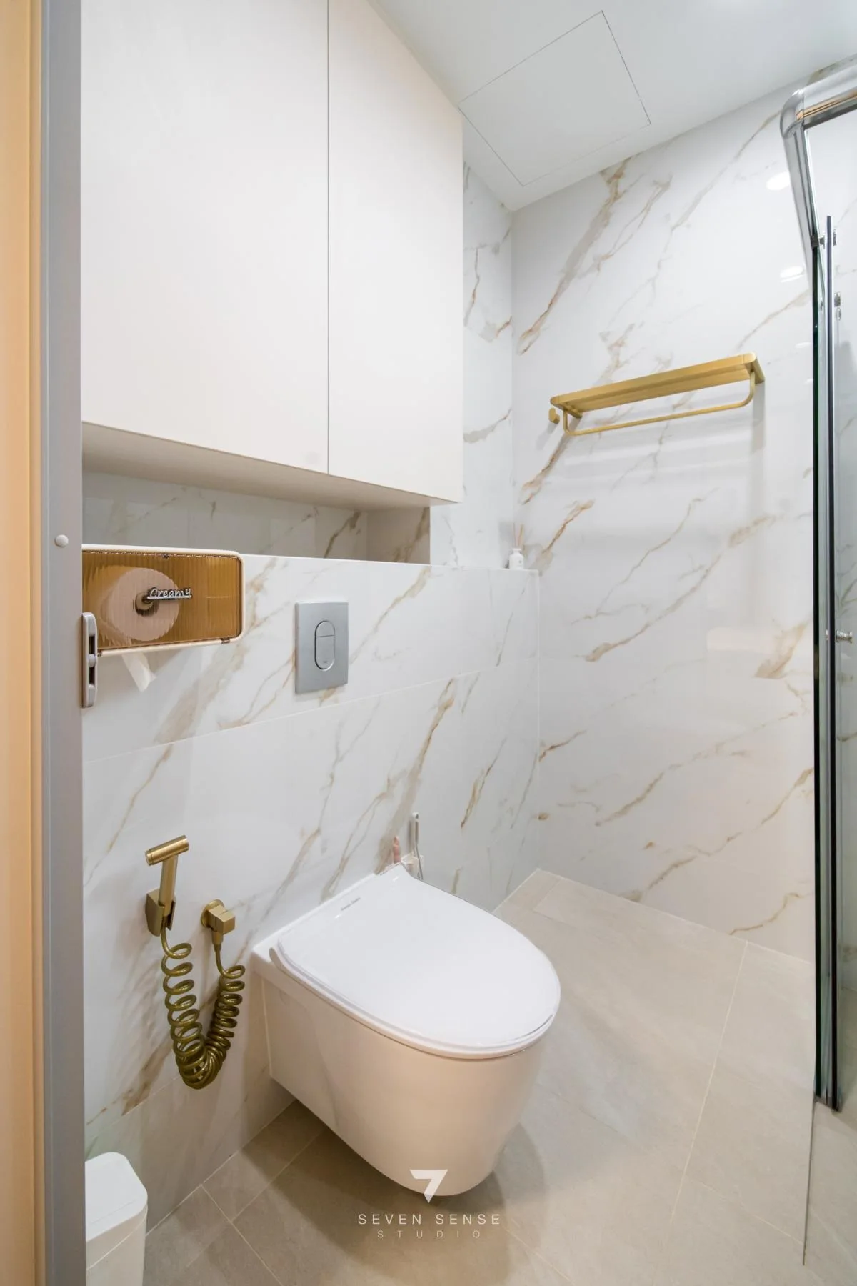Hazel Park Condo by 7 Sense Studio, view 14