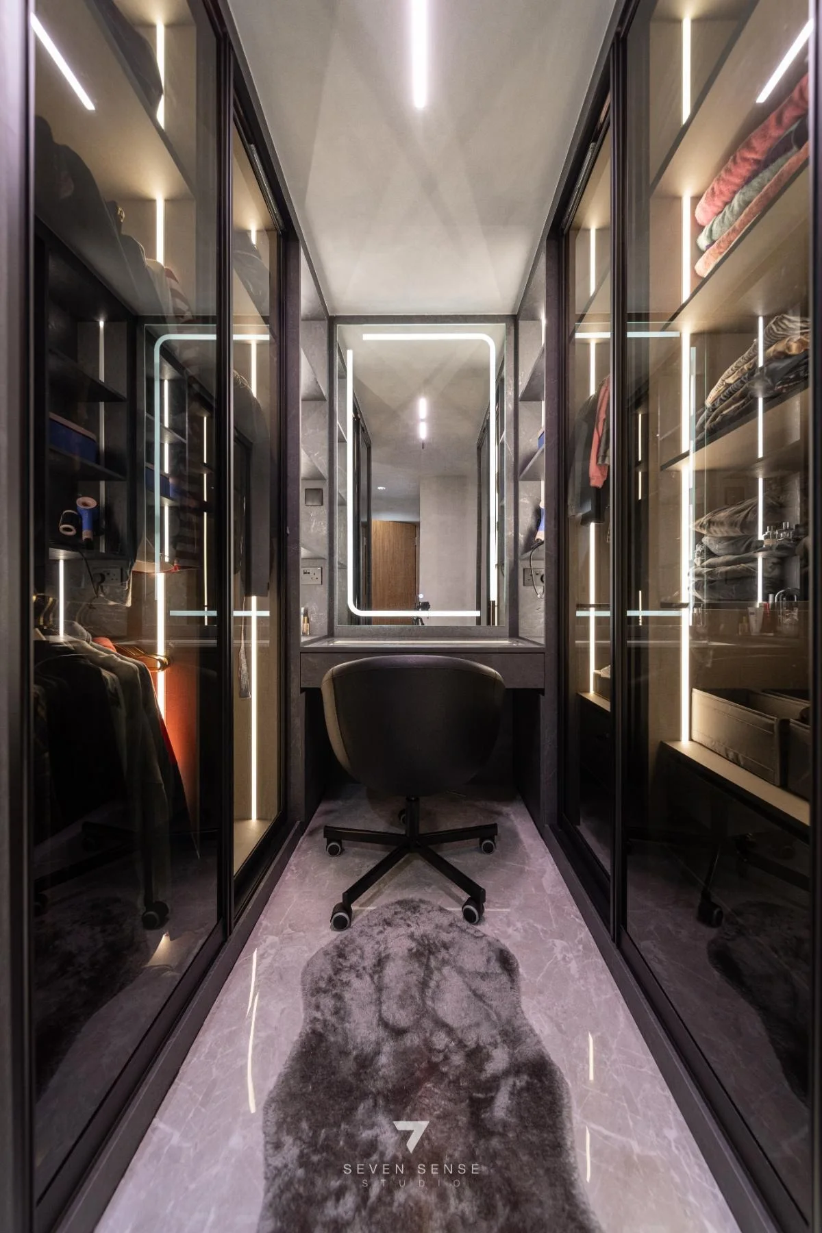 432B Northshore Drive by 7 Sense Studio, view 11