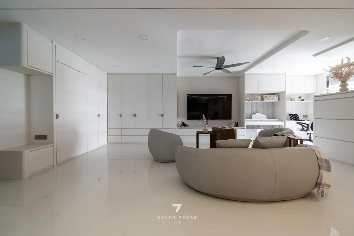 670 Woodlands Dr 71 by 7 Sense Studio, view 3