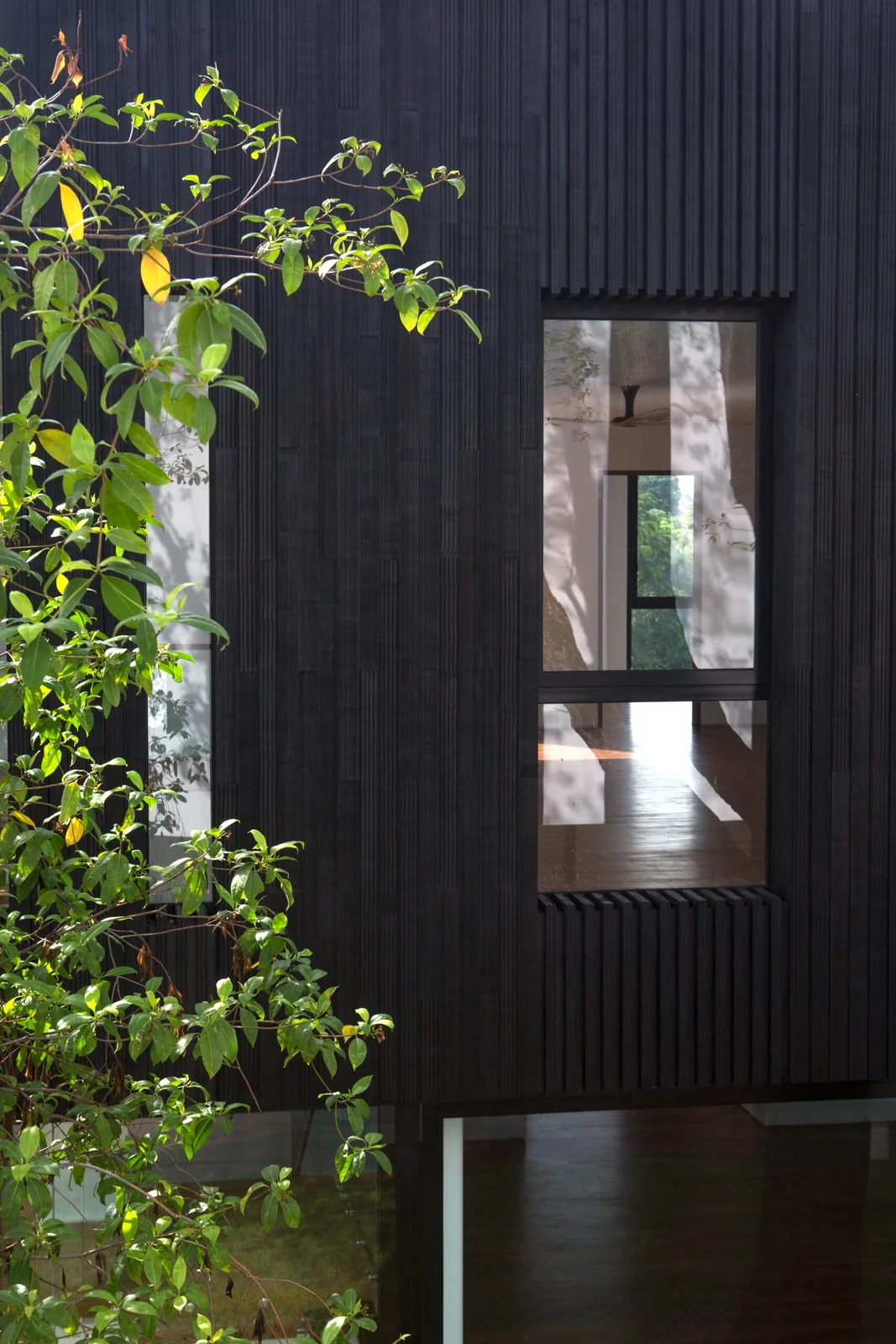 AR43%20Architects%20 %20Tembusu%20House%20 %20Dalvey%20Estate%201, Design Authority