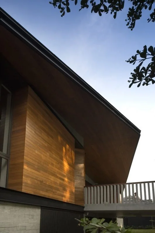 AR43%20Architects%20 %20Hillside%20House%20 %2022%20Olive%20Road%209, Design Authority