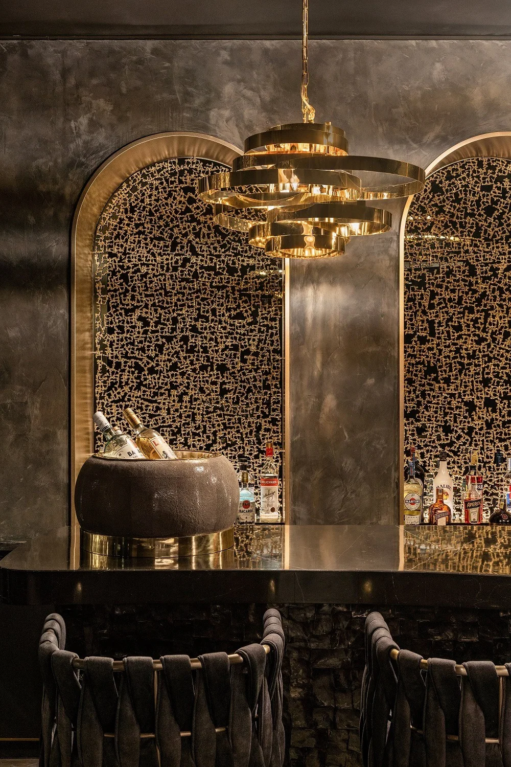Aira Bar & Lounge by Designstudio MVH, view 7