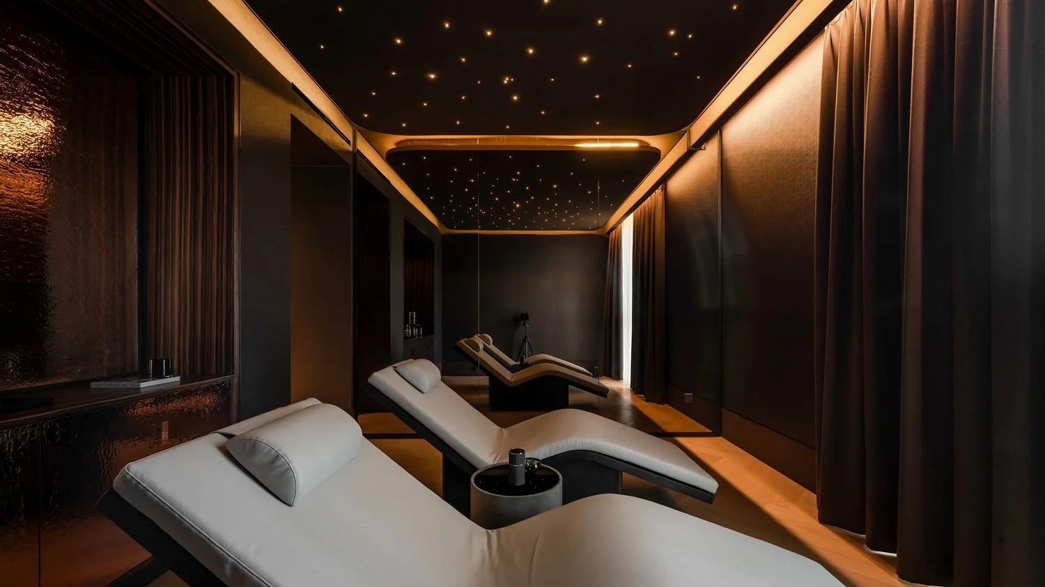Skyline Residence by Designstudio MVH, view 8