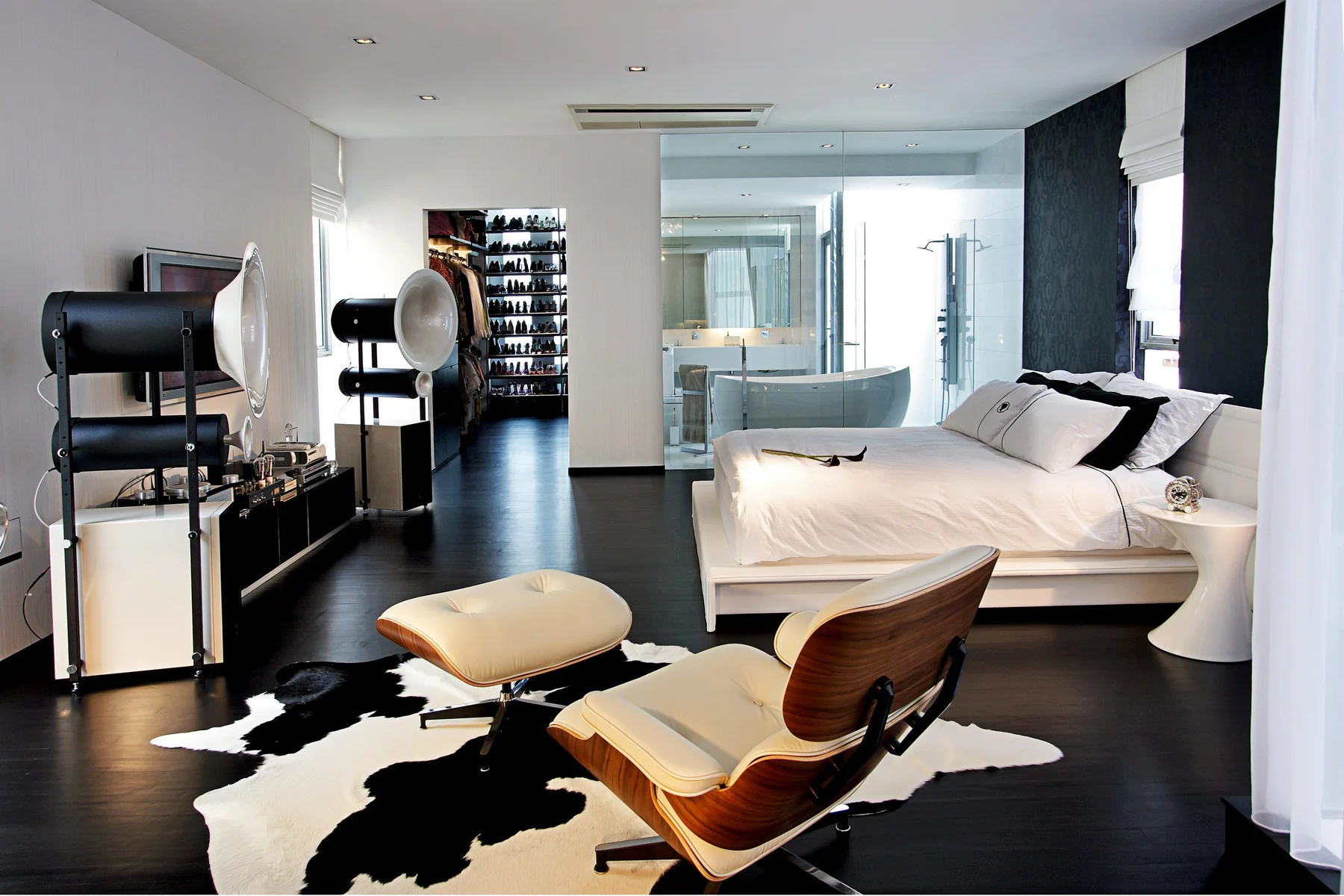 Jazz It Up by D’Perception Ritz, view 7