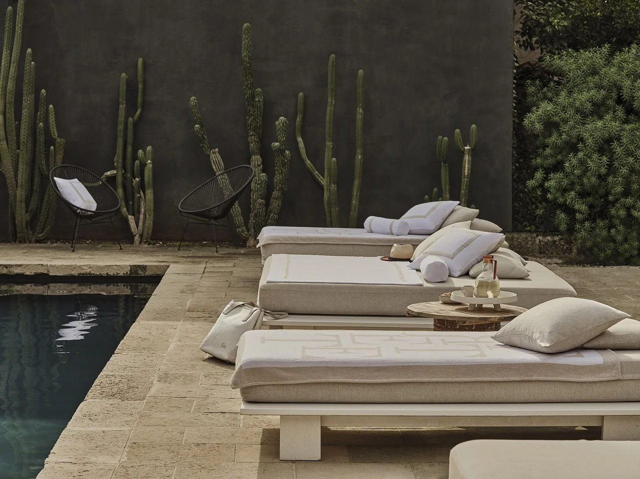 Ss22 Puglia Beach Terry Linen Crepe White Natural 2, Design Authority
