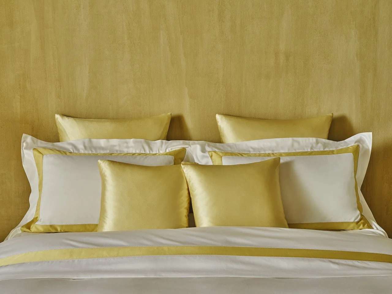 Ss22 Puglia Bed 1 Bicolore Lux Silk Citrine 2, Design Authority