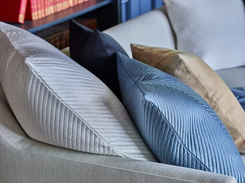 Frette Luxury Bedding Linens Chains Herringbone Cashmere Suede Azure 4, Design Authority
