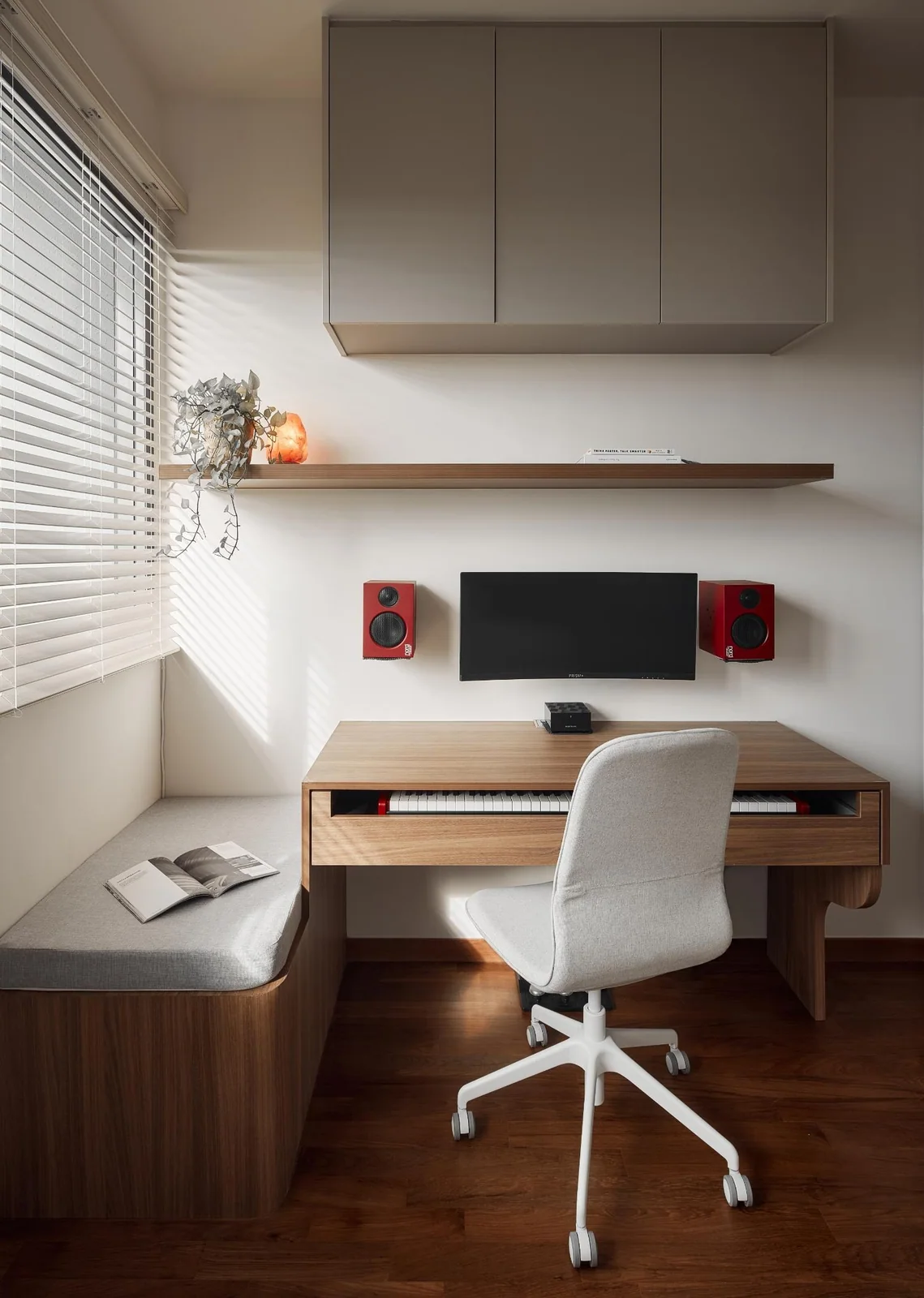 Ochre Retreat @ Stirling Road by MYNMYN Studio, view 24
