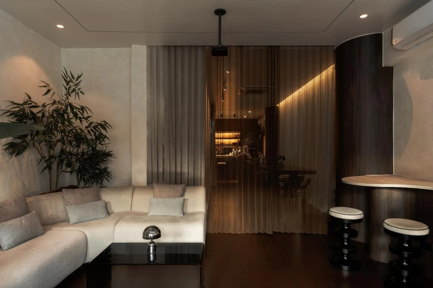 APT @ 65A Tanjong Pagar Road by MYNMYN Studio, view 11