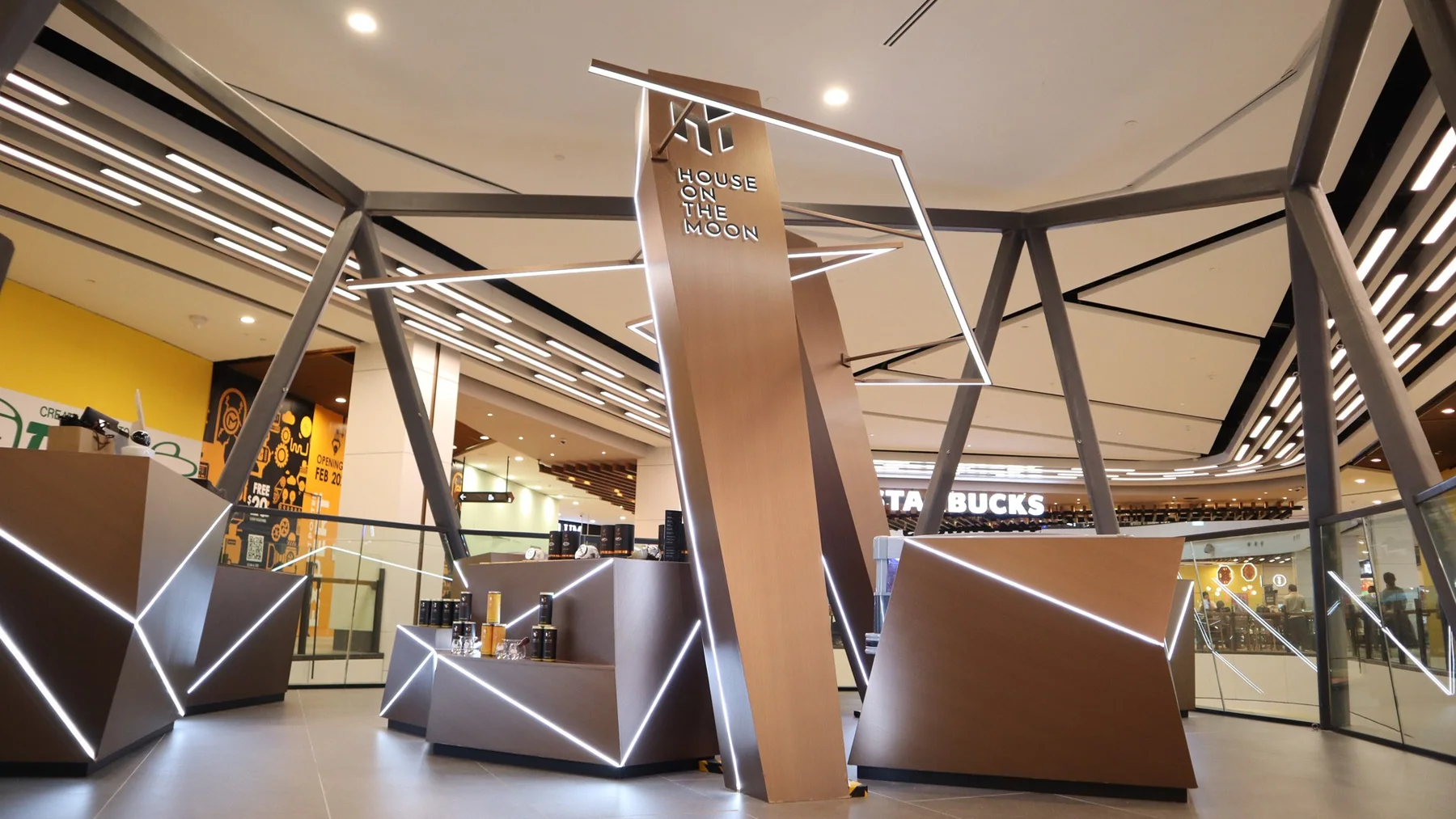 House on the Moon(Great World City Flagship Store) by SODA®Spirit Of Design Analogy, view 5