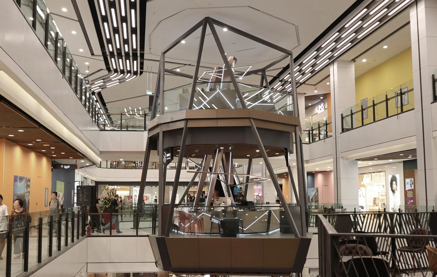 House on the Moon(Great World City Flagship Store) by SODA®Spirit Of Design Analogy, view 7