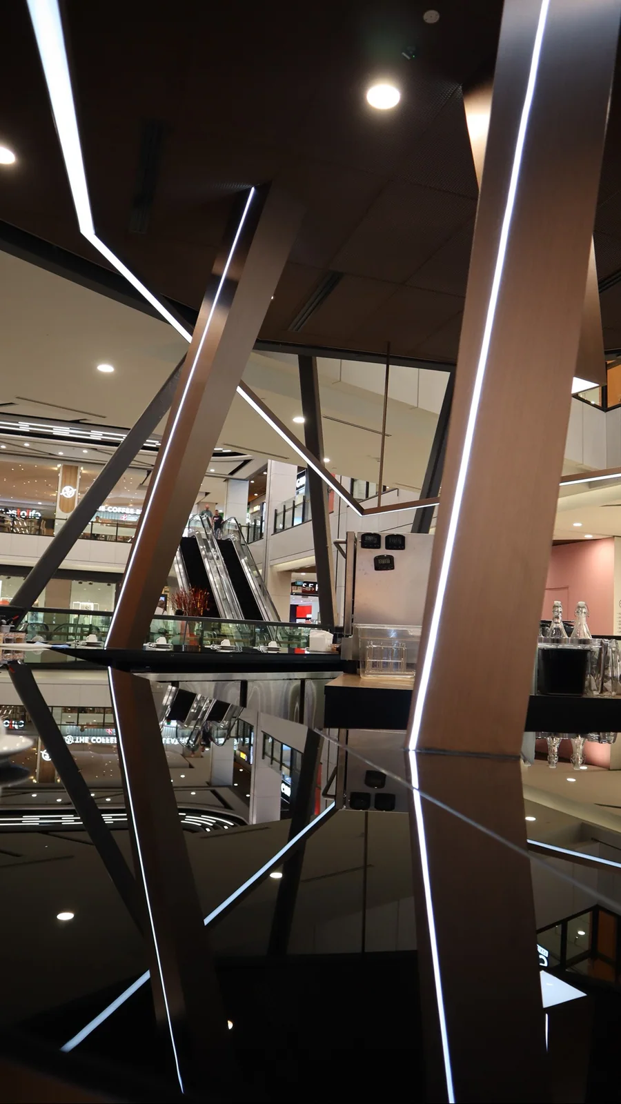 House on the Moon(Great World City Flagship Store) by SODA®Spirit Of Design Analogy, view 9