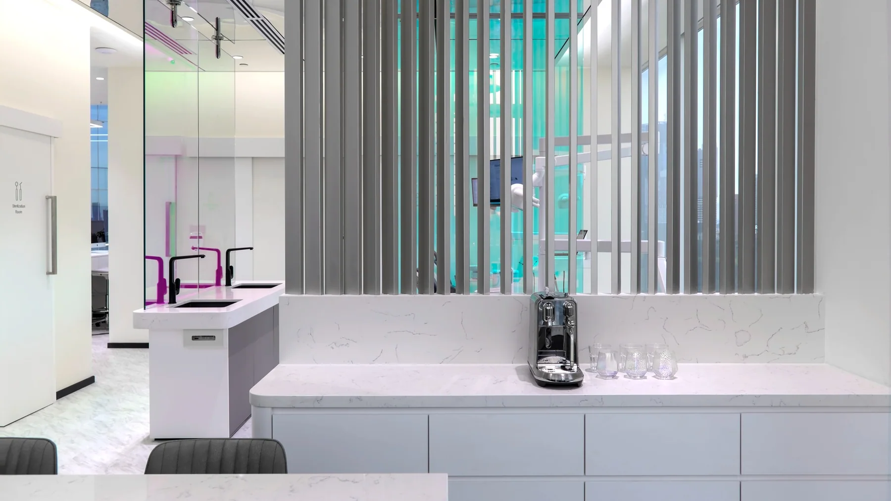 AiDental-Club(Clarke Quay Central) by SODA®Spirit Of Design Analogy, view 6