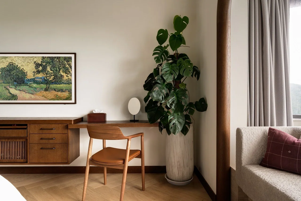 The Art of Living in the Mountains by Stylus Studio, view 12