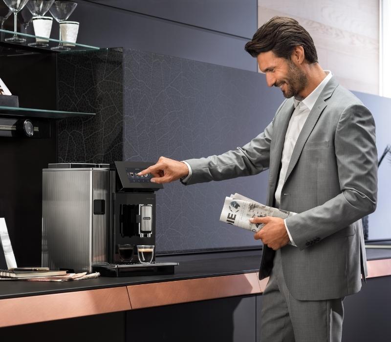 Maestosa Automated Coffee Machine By DeLonghi 1, Design Authority